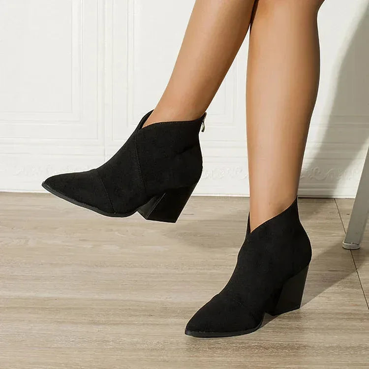 Sari™ | Pointed Ankle Boots