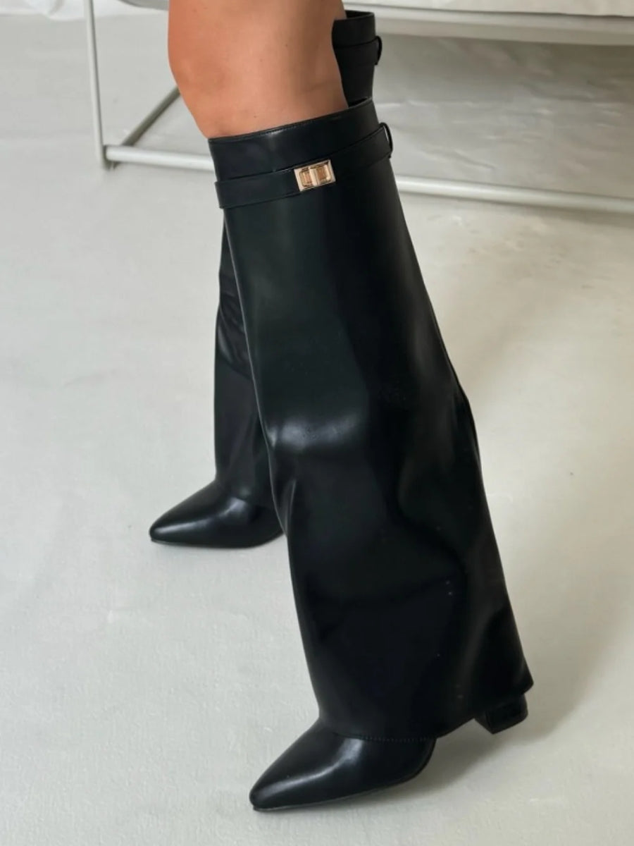 Elegant Women's Boots Made of High-Quality Suede with Golden Accents