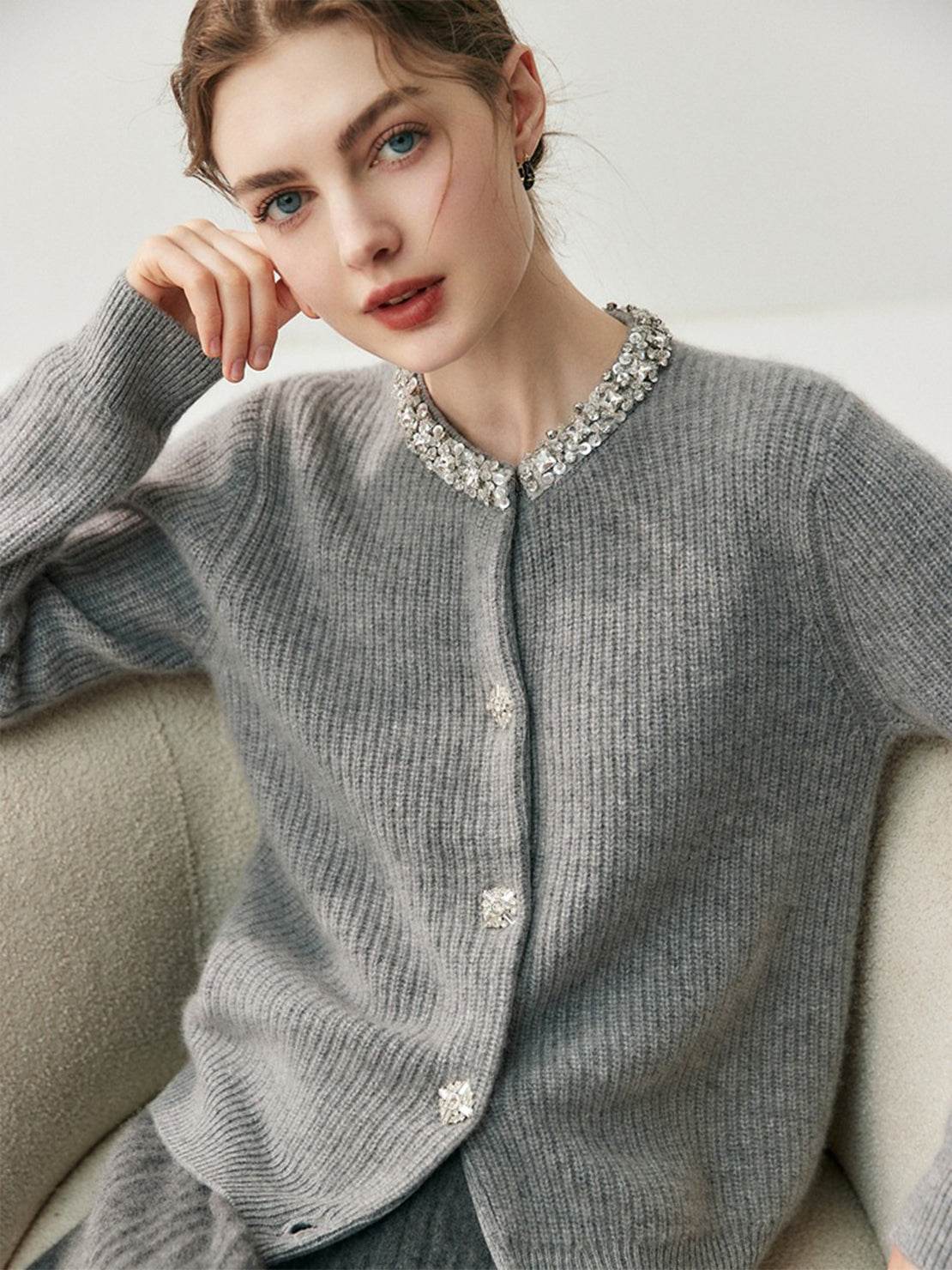 100% Alashan Cashmere Diamond-Collar Cardigan