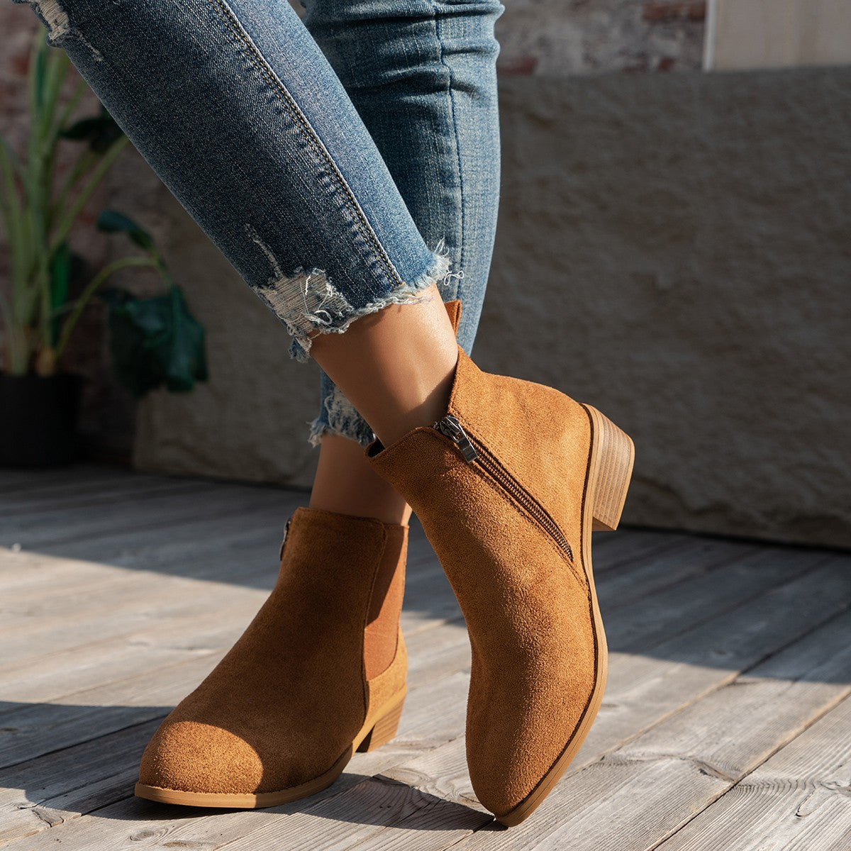 Tyra Boots
