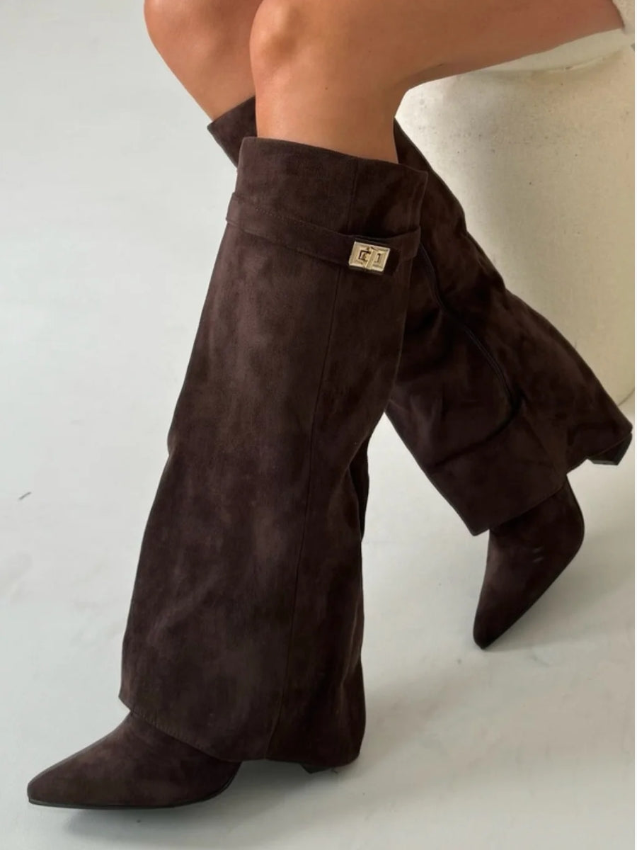 Elegant Women's Boots Made of High-Quality Suede with Golden Accents
