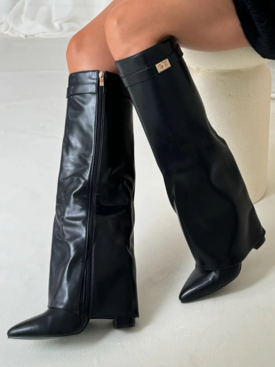 Elegant Women's Boots Made of High-Quality Suede with Golden Accents