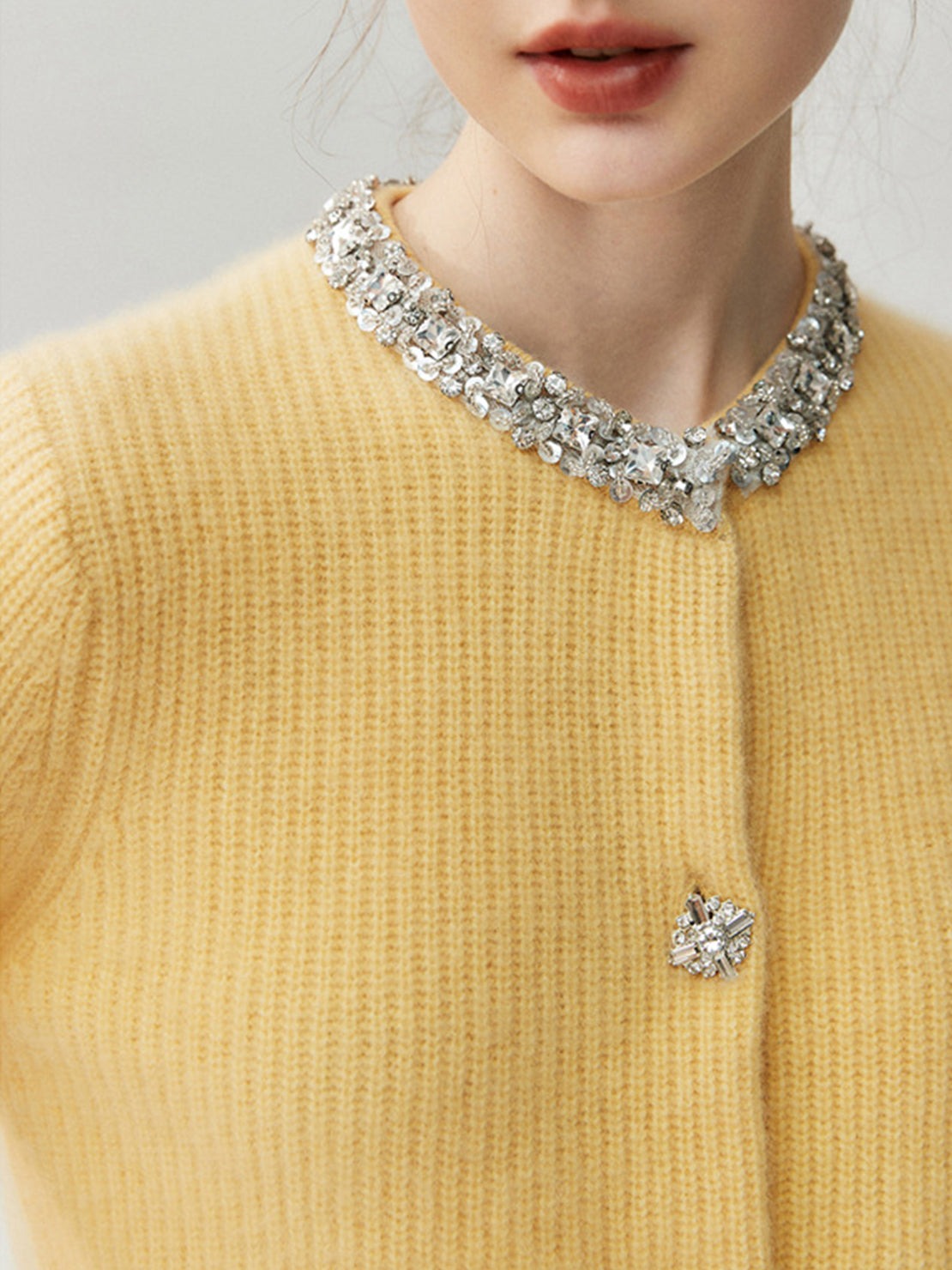 100% Alashan Cashmere Diamond-Collar Cardigan