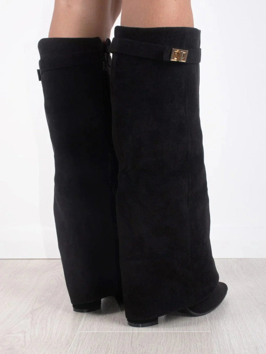 Elegant Women's Boots Made of High-Quality Suede with Golden Accents