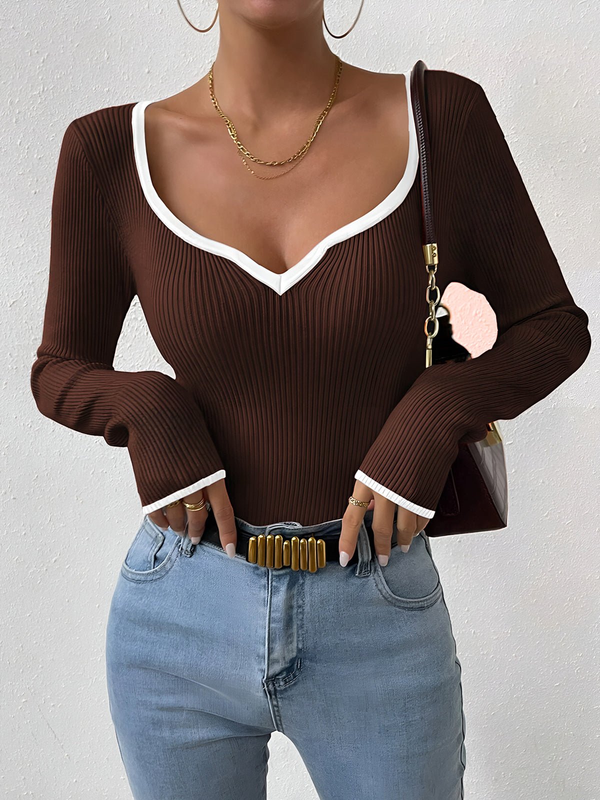 Fitted Ribbed Knit Sweater with Contrast Trim and V-Neckline