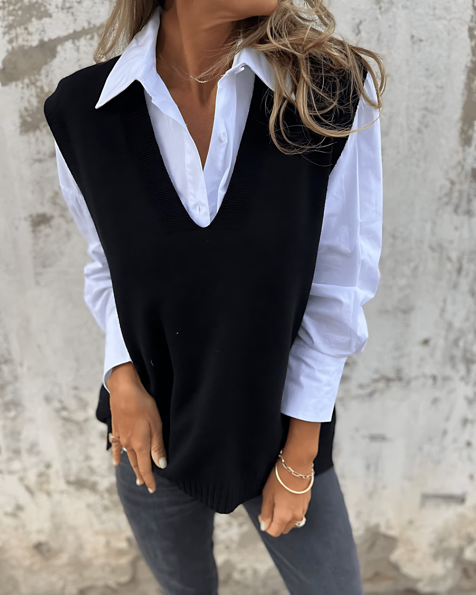 Relaxed Knit Sweater Vest with Deep V-Neckline and Ribbed Trim