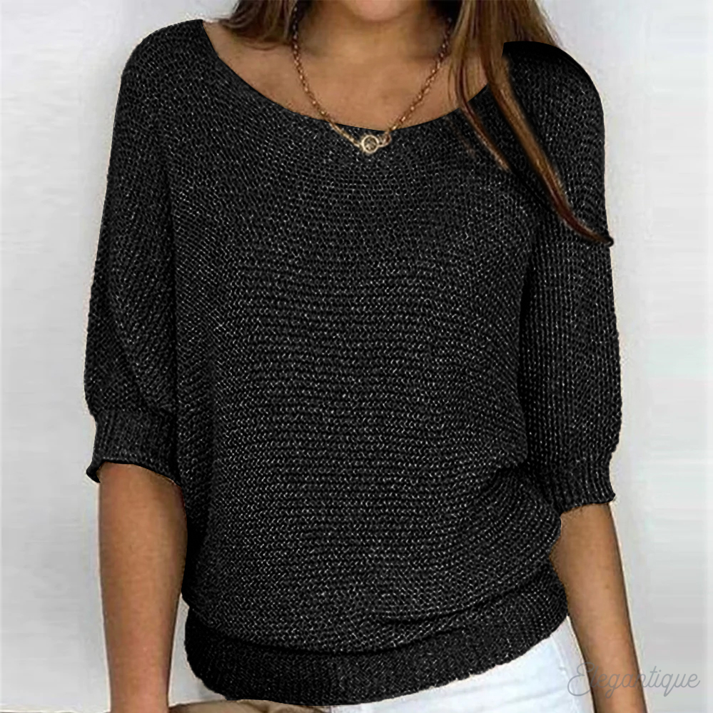 Relaxed Knit Sweater with Wide Sleeves and Round Neck