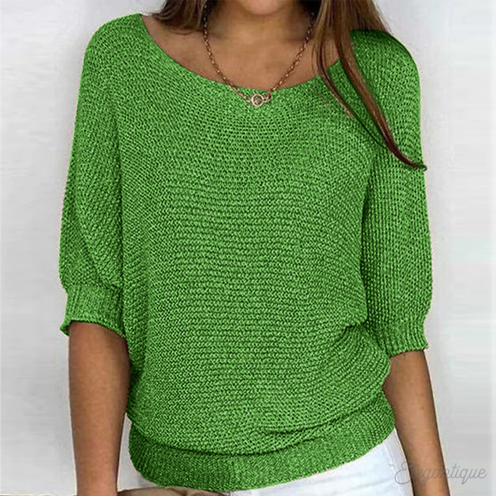 Relaxed Knit Sweater with Wide Sleeves and Round Neck