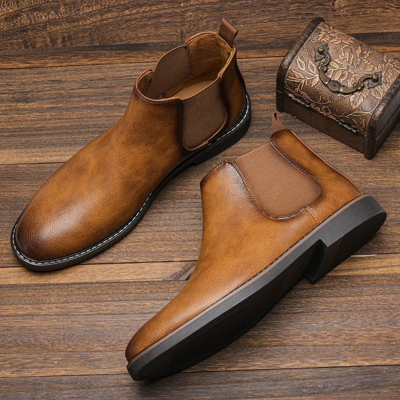 Vincero | Retro Chelsea Boots