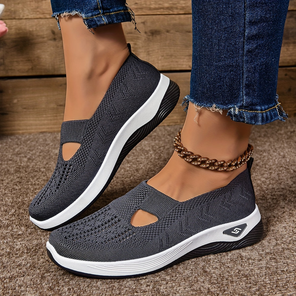 Clara - Orthopedic Comfort Walking Shoes