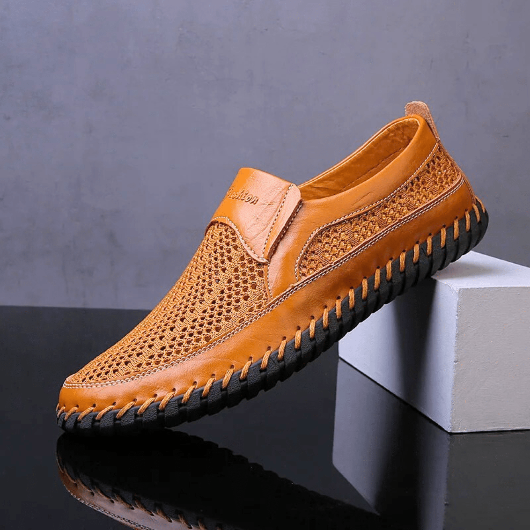 Zanjo - Breathable Leather Slip-On Casual Shoes