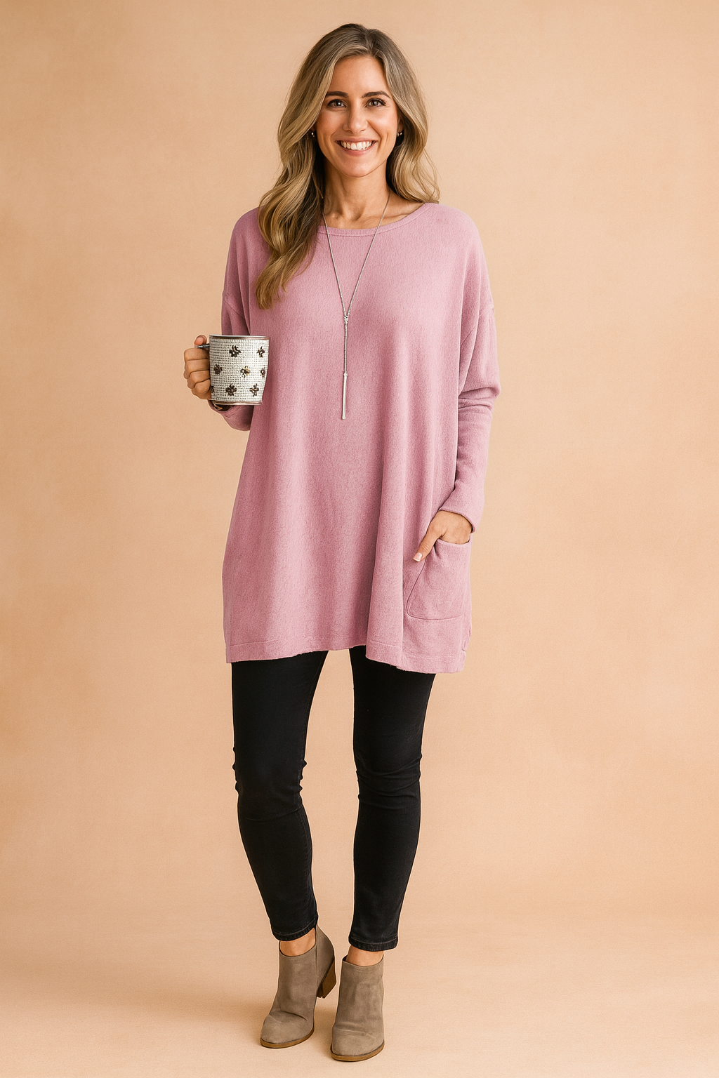 Women's Oversized Pocket Sweater for Everyday Comfort