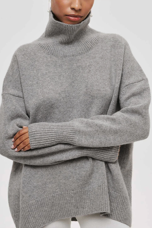 Women's Oversized Turtleneck Sweater for Cozy Comfort